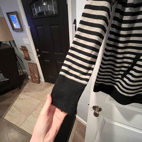 Striped Black and White Women's Sweater - Picture 4 of 8